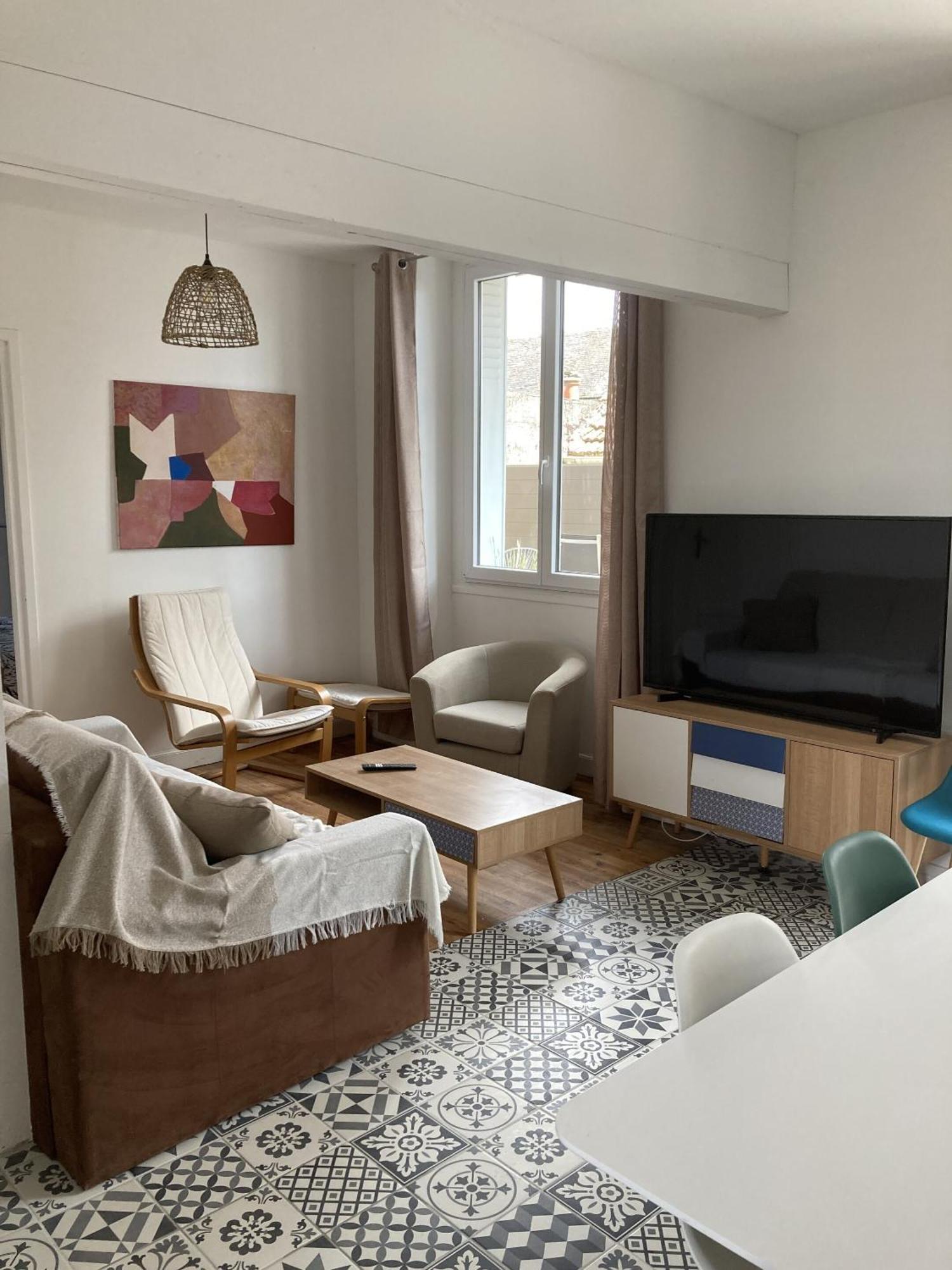 Location Appartement Des Pyrenees Borderes-sur-l'Echez Δωμάτιο φωτογραφία